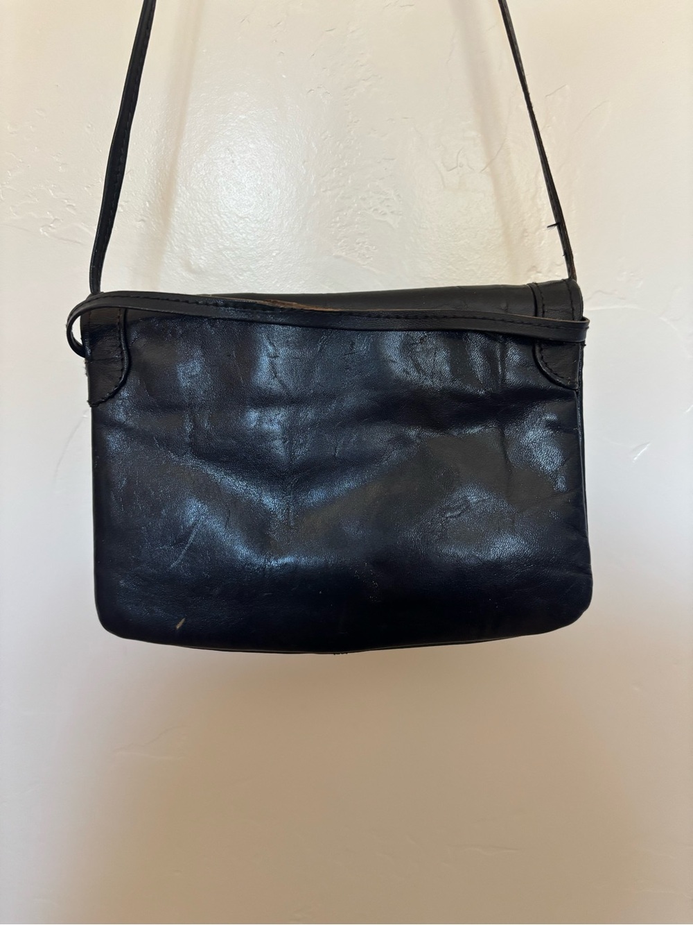 Vintage The Emporium Navy Leather Crossbody Shoulder Bag Made in Italy